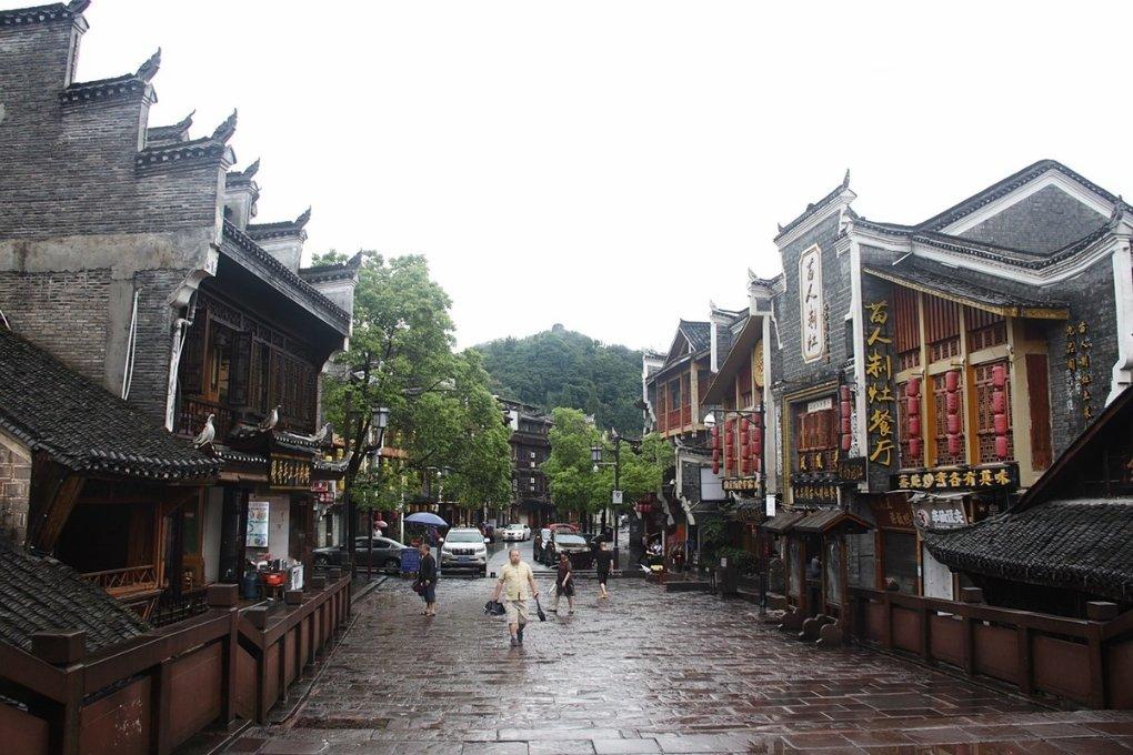 如何评价特种部队:眼镜蛇的崛起？本片有什么亮点吗？- 专属知识星球平台